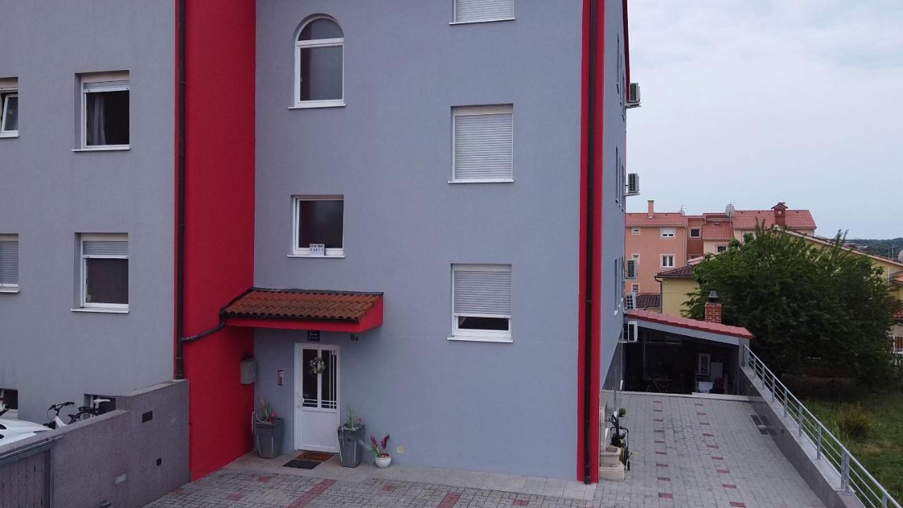 Apartments Saric Pula Exteriör bild
